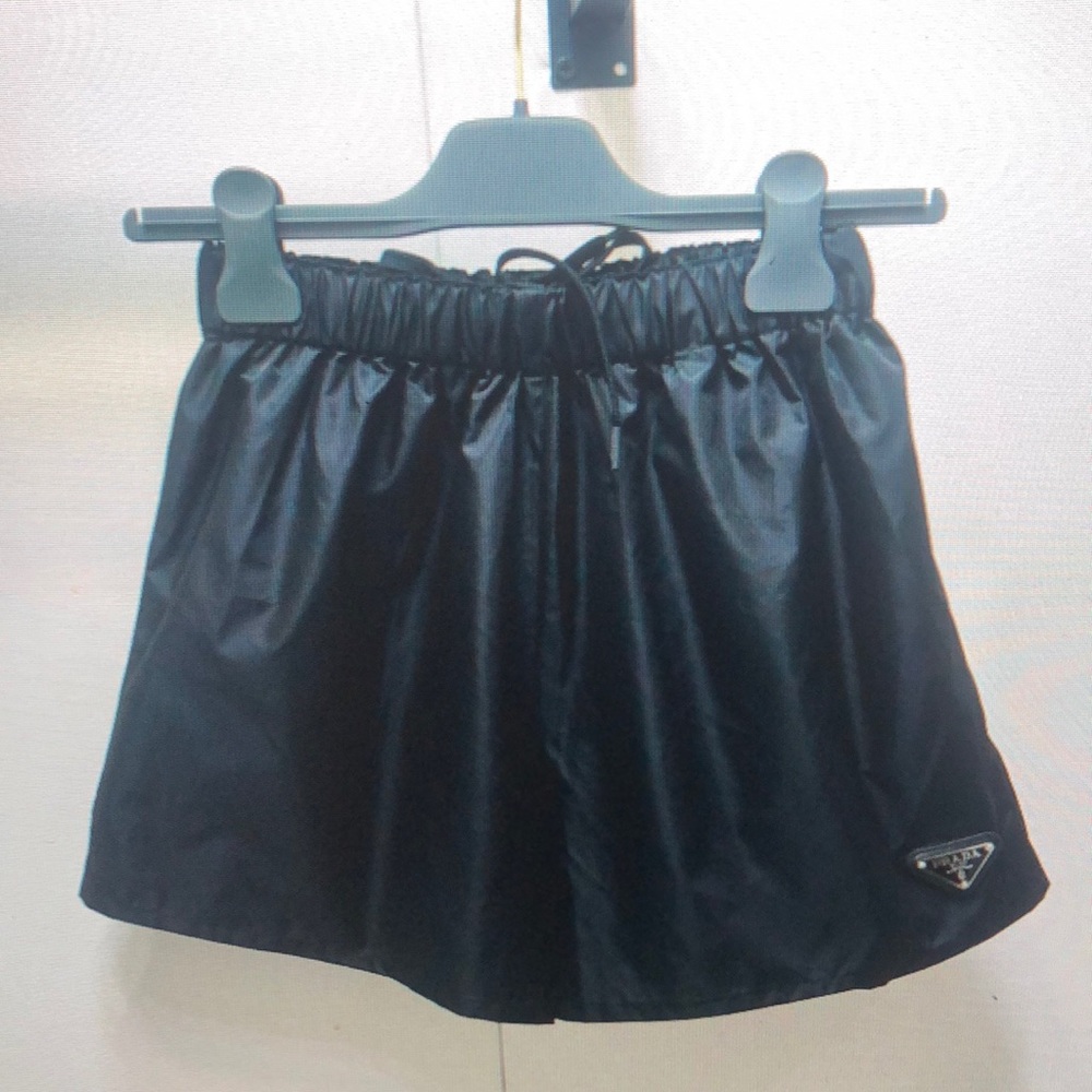 Women’s Black Shorts size S